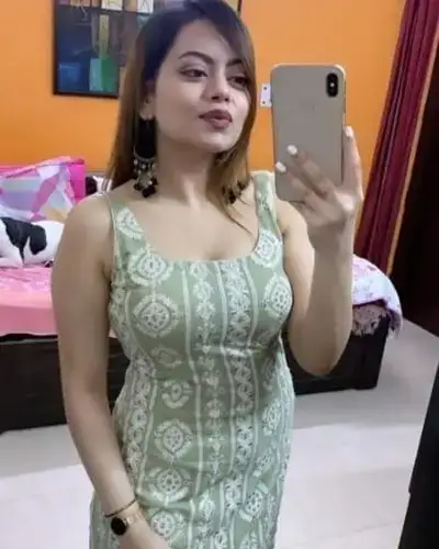 Call Girl in Arambol